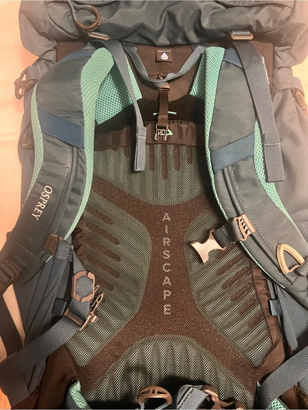 OSPREY sturdy backpack